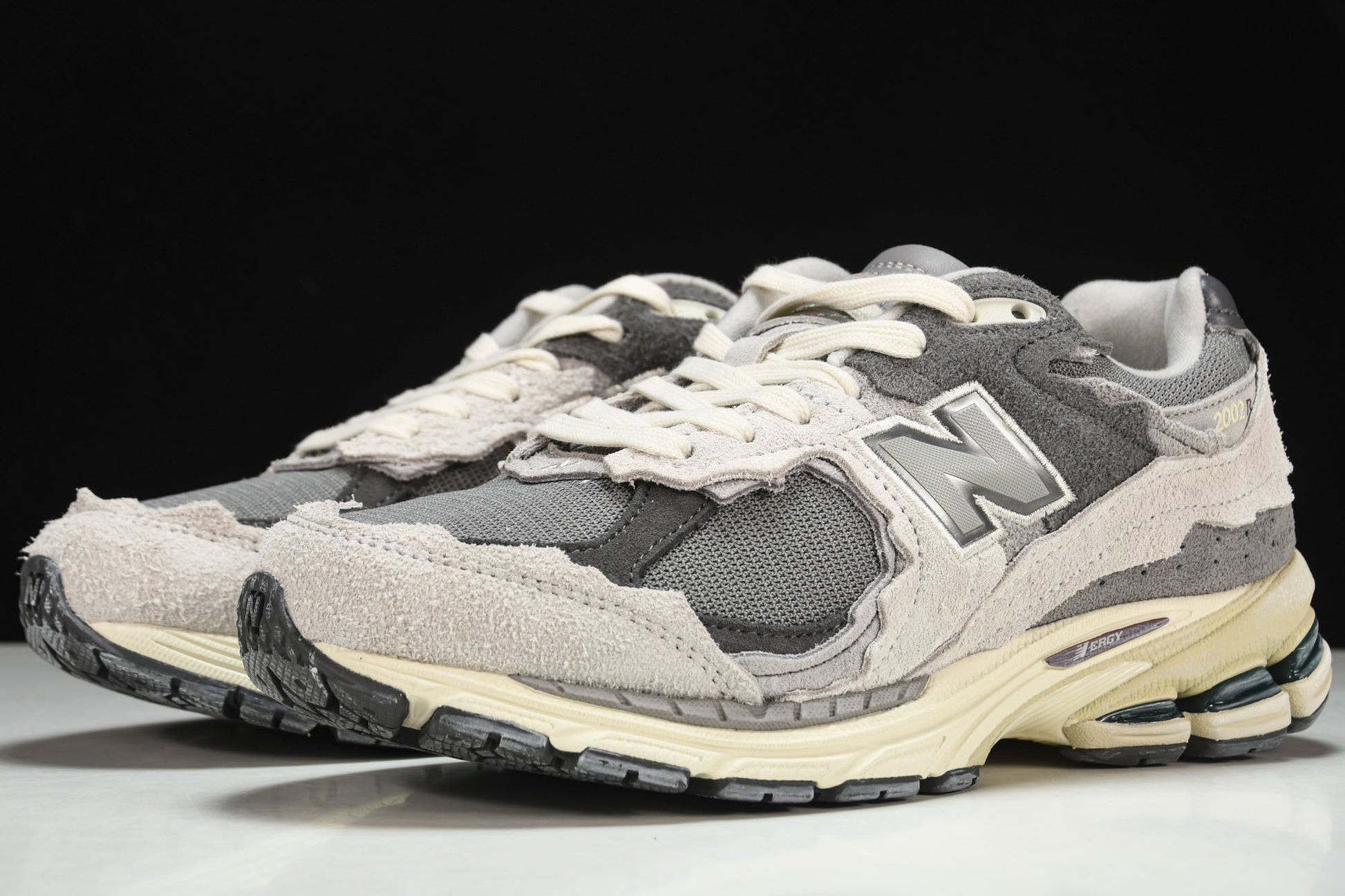 New Balance 2002R Protection Pack Rain Cloud Stylish Durable Comfort Sneakers