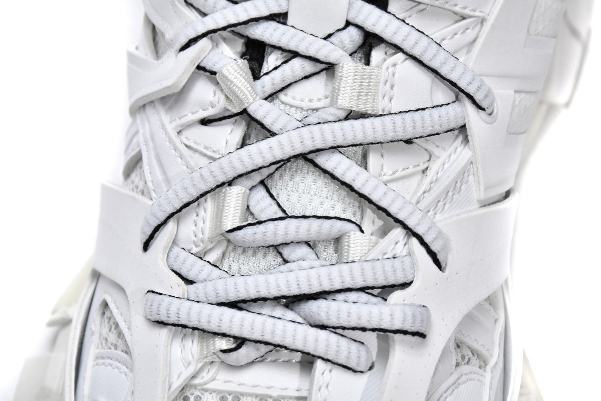 https://images.mrshopplus.com/469800128058134/DTB_proProduct/2024-11-16/balenciaga_track_white_black_542023_w3ac1_9010__led__1B62A756E1B15.jpeg