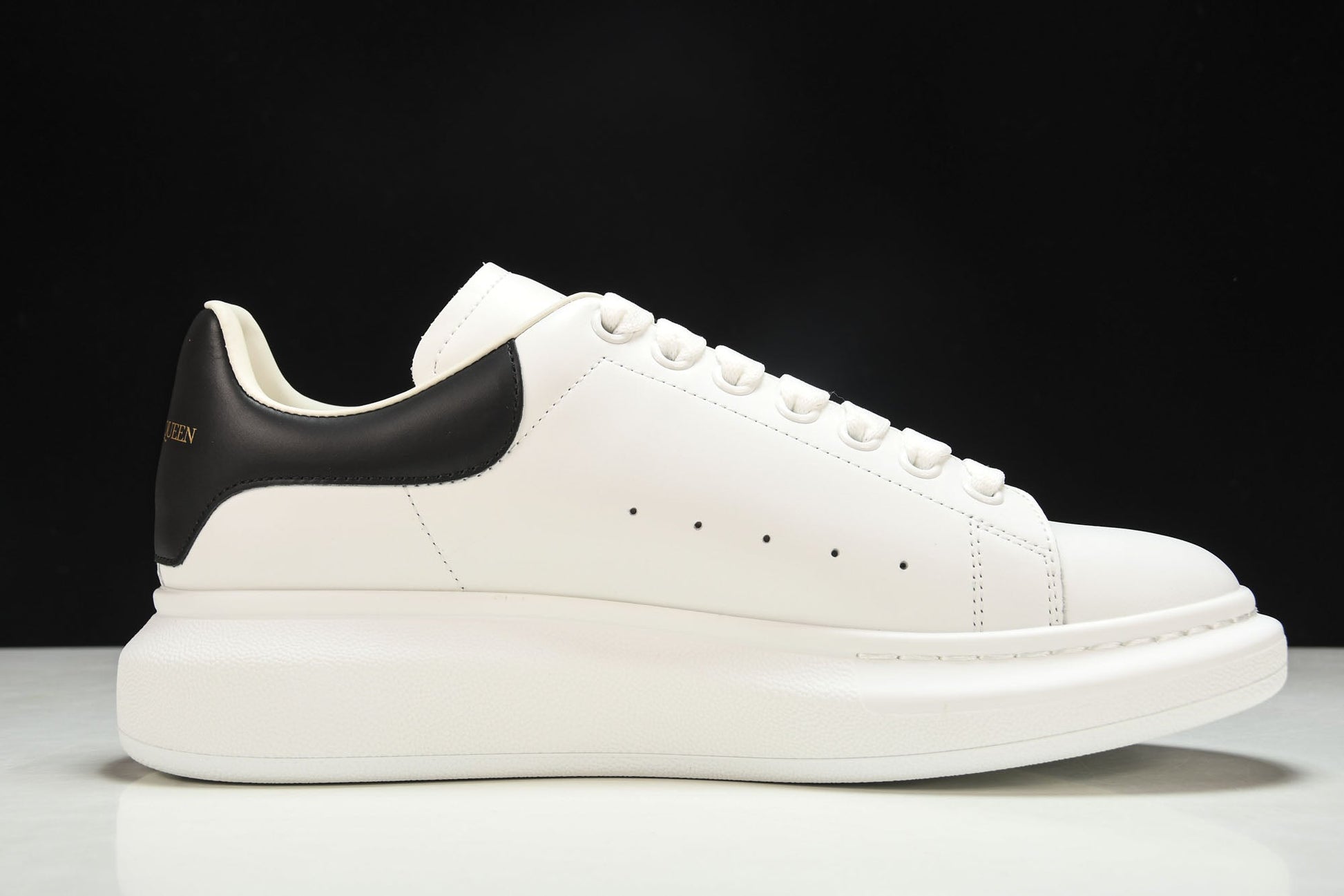 Luxury Alexander McQueen Oversized Black Leather Platform Sneakers for Men